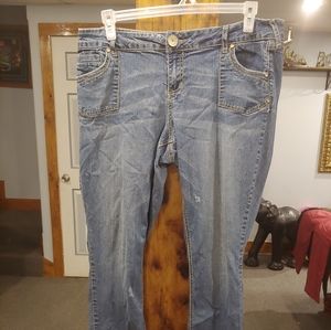 Women's plus size jeans W#700